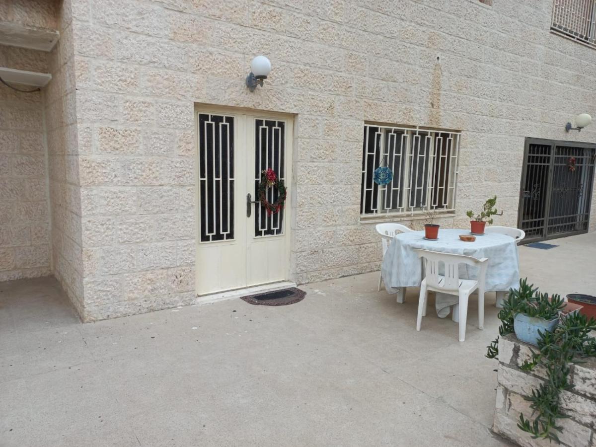 Karrain Villa - Vintage Soul - International Guests-Non-Jordanian Madaba Luaran gambar